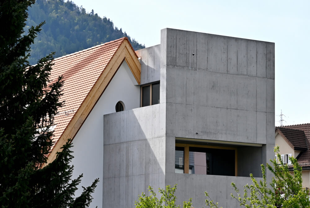 Wohnqualität durch verdichtetes Bauen - Brändli Gioia Architekten GmbH, Igis